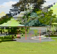 Warragul - Accommodation QLD