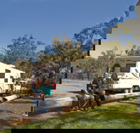 Gulargambone - Accommodation QLD