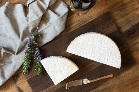 Artisan Cheese Tastings And Sales - Accommodation QLD 1