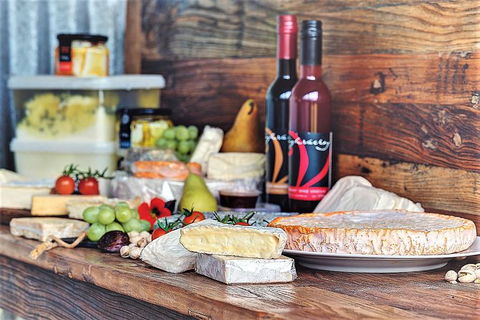 Artisan Cheese Tastings And Sales - Accommodation QLD 2