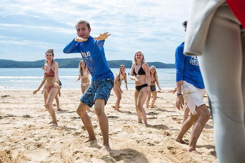 Oz Intro - 9 Day - Accommodation QLD 4