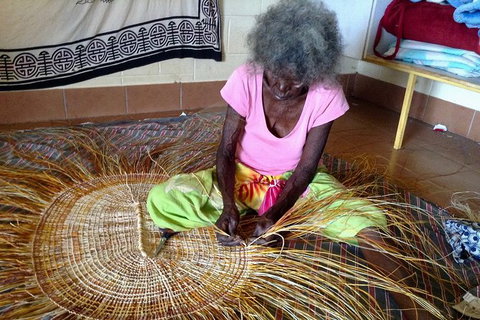 Gay-Wu Woman\'s 5 Day Yolngu Homeland Tour - Accommodation QLD 4