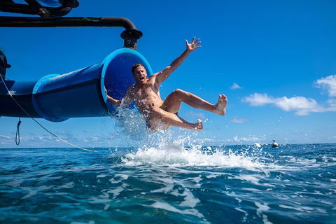 Outer Reef Pontoon Experience From Cairns - Accommodation QLD 9