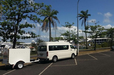 Airport Transfer To Or From Port Douglas Hotels For Up To 13 People (7am-10pm) - Accommodation QLD 2