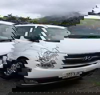 IMAX Private Transfer 7 Guests Cairns Airport to Hotels in Cairns City - Accommodation QLD