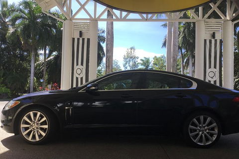 Jaguar Limousine Transfer Cairns Airport To City Or Return - Accommodation QLD 2
