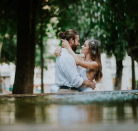 Private Photo Session with a Local Photographer in Cairns
