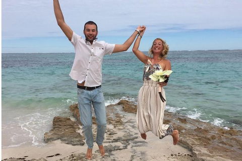 Elope In Paradise - Weddings At Mission Beach - Accommodation QLD 1