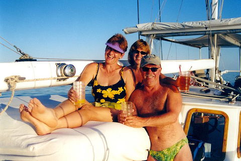 Great Barrier Reef Private Expedition Cruise (min 4 Day Max 8 Guests) - Accommodation QLD 5
