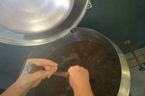 Hands On Brewing Experience - Accommodation QLD 1