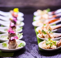 Half-Day Walking Progressive Degustation Tour in Cairns