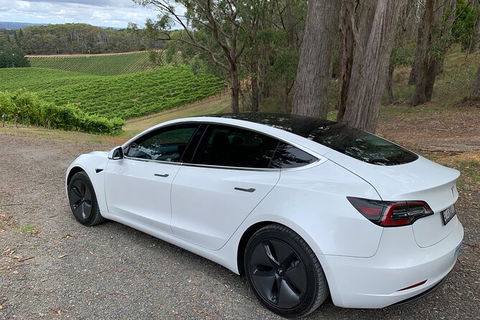 Adelaide Airport Departure Transfer In A Tesla Model3 EV - Accommodation QLD 2