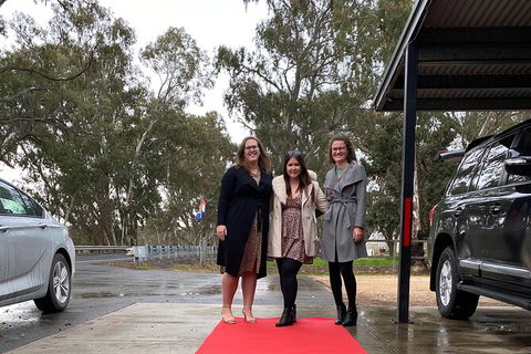 Adelaide Hills Wineries & Hahndorf - Accommodation QLD 5