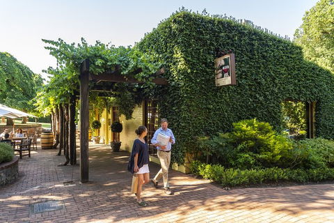Yalumba Cooperage Tour - Accommodation QLD 8