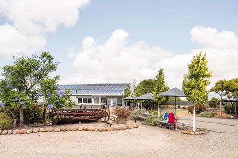 Heritage, Wine & Gin Tours - Accommodation QLD 1