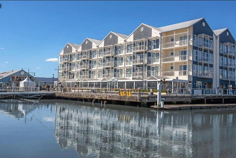 3.5 Hours Walking Guided Tour Of Launceston Highlights - Accommodation QLD 2