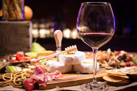 Full-Day Gourmet Wine Tour With Pick Up And Lunch - Accommodation QLD 0