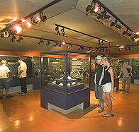 Battery Hill Mining Centre - Accommodation QLD