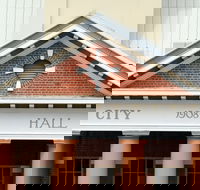 Maryborough City Hall - Accommodation QLD