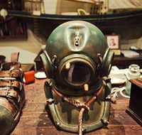 Pearl Luggers - Accommodation QLD