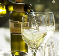 Lamont's Winery and Cellar Door - Accommodation QLD