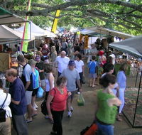 Eumundi Markets - Accommodation QLD
