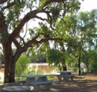 Allan Tannock Weir - Accommodation QLD