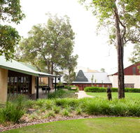 Clairault  Streicker Wines - Accommodation QLD