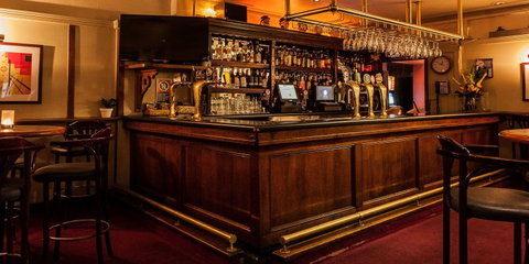 The Occidental Hotel - Accommodation QLD 2