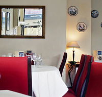 Le Petit Bourgeois - Accommodation QLD