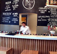 Rathdowne Tavern - Accommodation QLD