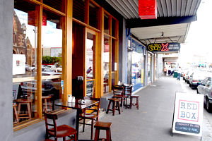 Redbox - Accommodation QLD 0