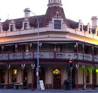 The Stag Hotel - Accommodation QLD