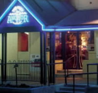 Port Anchor Hotel - Accommodation QLD