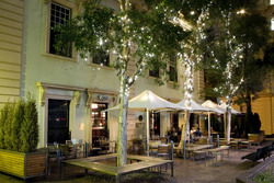 Ryans Paragon Hotel - Accommodation QLD 0