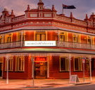 Norman Hotel - Accommodation QLD