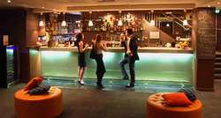 Ambassadors Hotel - Accommodation QLD 0