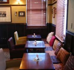 Bellevue Hotel - Accommodation QLD 1