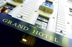 Grand Hotel - Accommodation QLD 1