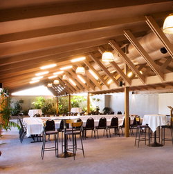 Mansfield Tavern - Accommodation QLD 1