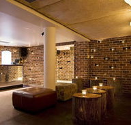 The Fringe Bar - Accommodation QLD