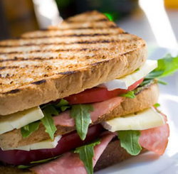 Hotel Indooroopilly - Accommodation QLD 1