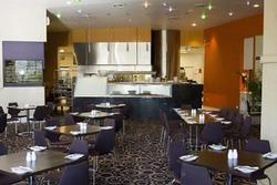 Fountain Gate Hotel - Accommodation QLD 0