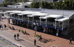 Helm Bar - Accommodation QLD 2