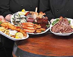 Regatta Bar - Log Cabin - Accommodation QLD 2