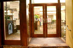 Gladstone Park Hotel - Accommodation QLD 2