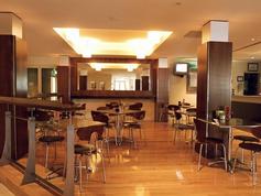 Highbury Hotel - Accommodation QLD 3