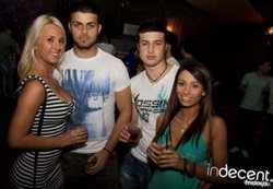 Syn Bar - Accommodation QLD 3