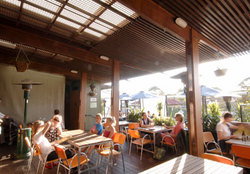 Northcote Social Club Hotel - Accommodation QLD 3