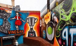 Bar 9T4 - Accommodation QLD 3